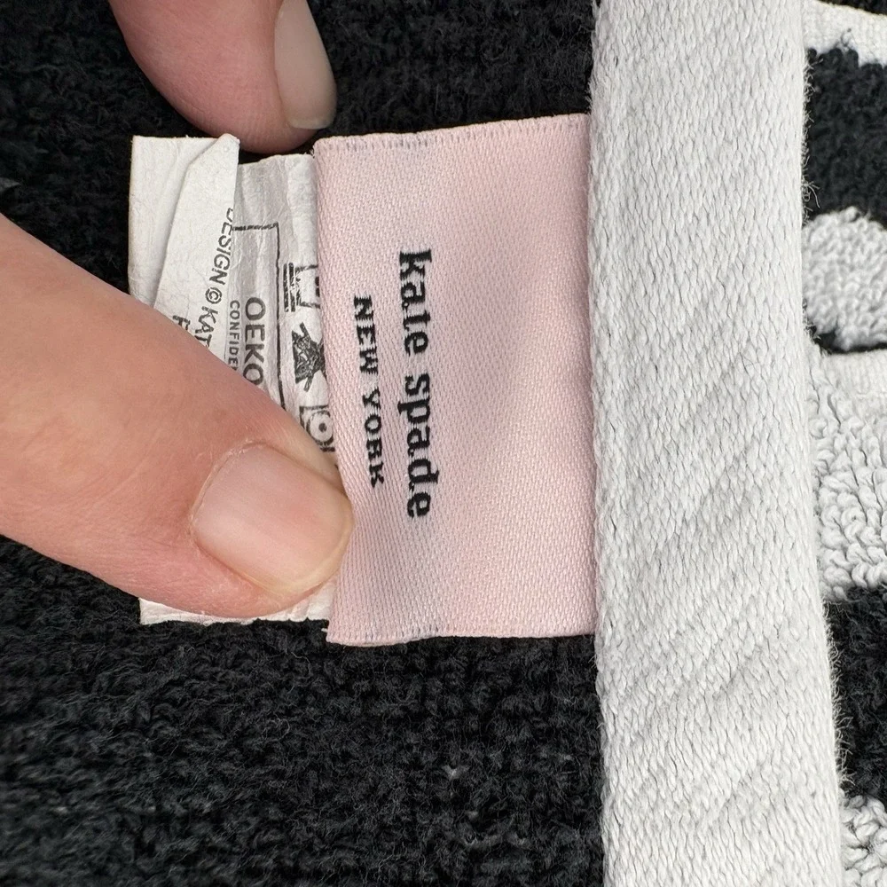 Kate Spade Black & White Polkadot Bath Sheet Towel Set Of 2 Gently Used